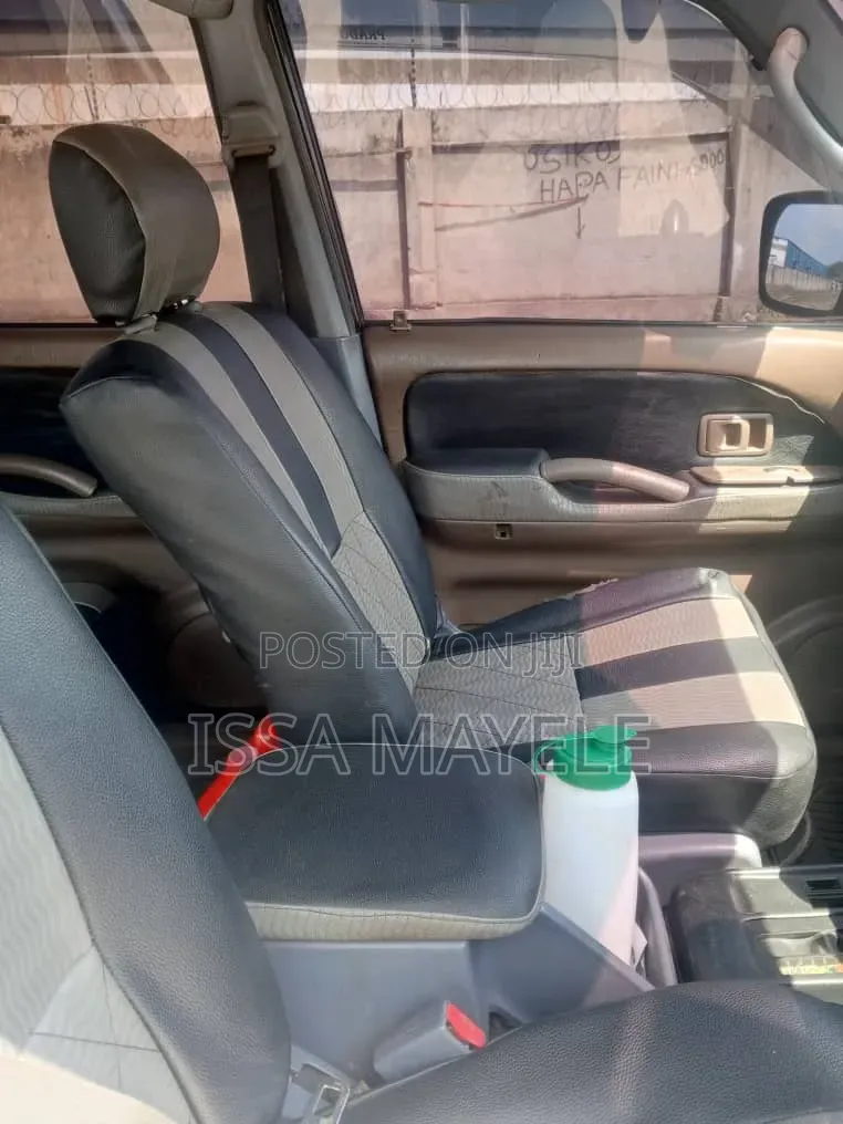 Toyota Land Cruiser Prado 2005 Blue