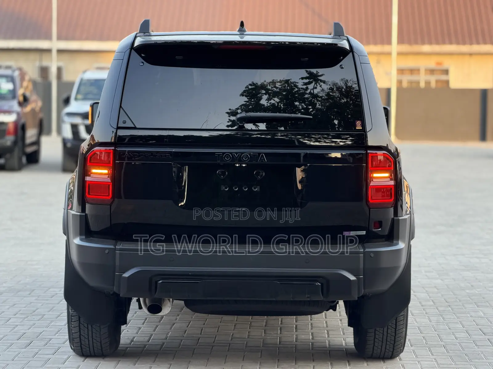New Toyota Land Cruiser Prado 2.7 2025 Black