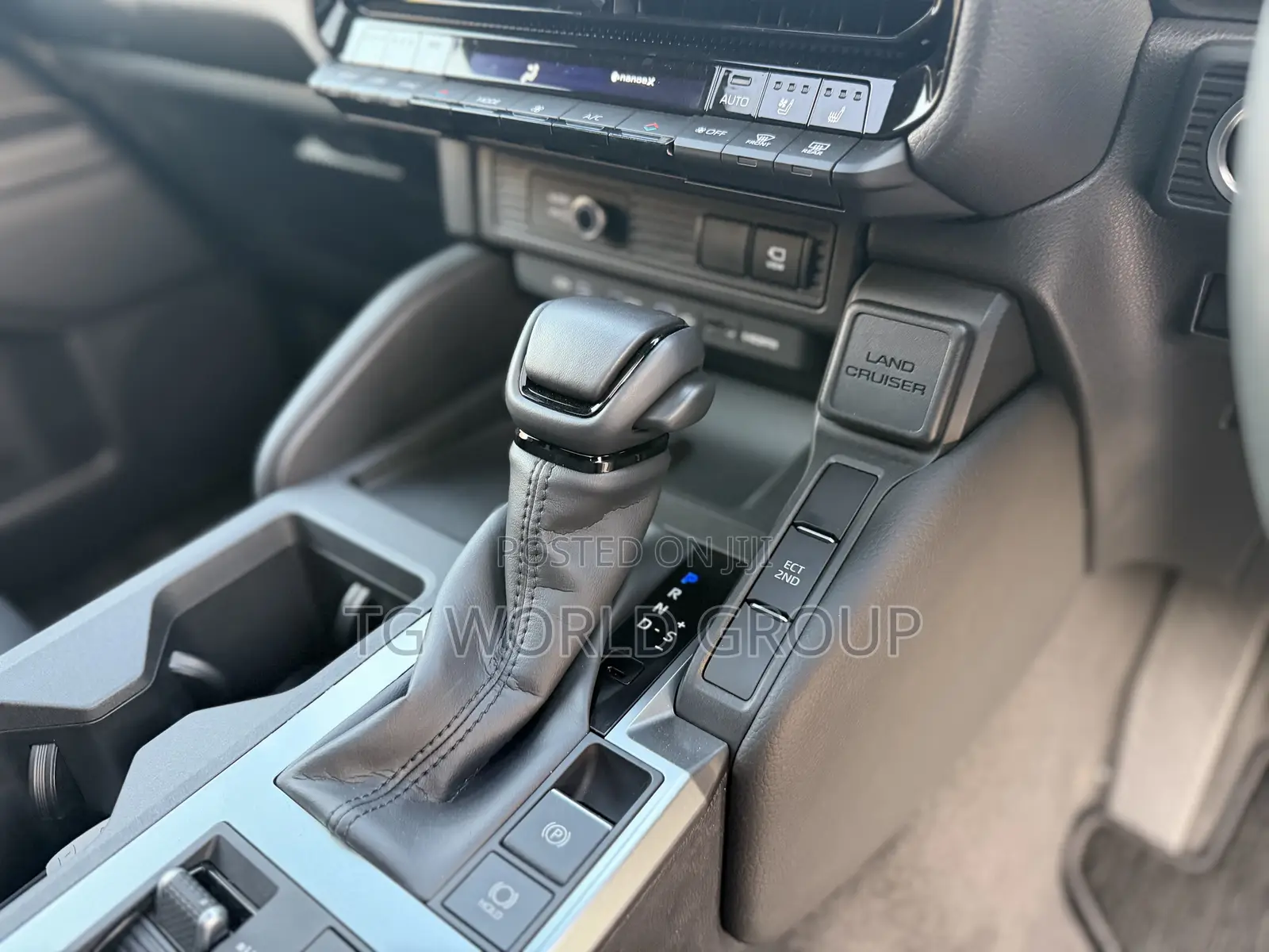 New Toyota Land Cruiser Prado 2.7 2025 Black