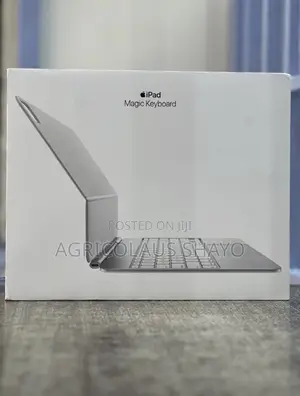 Apple Magic Keyboard for iPad Pro M4/M5