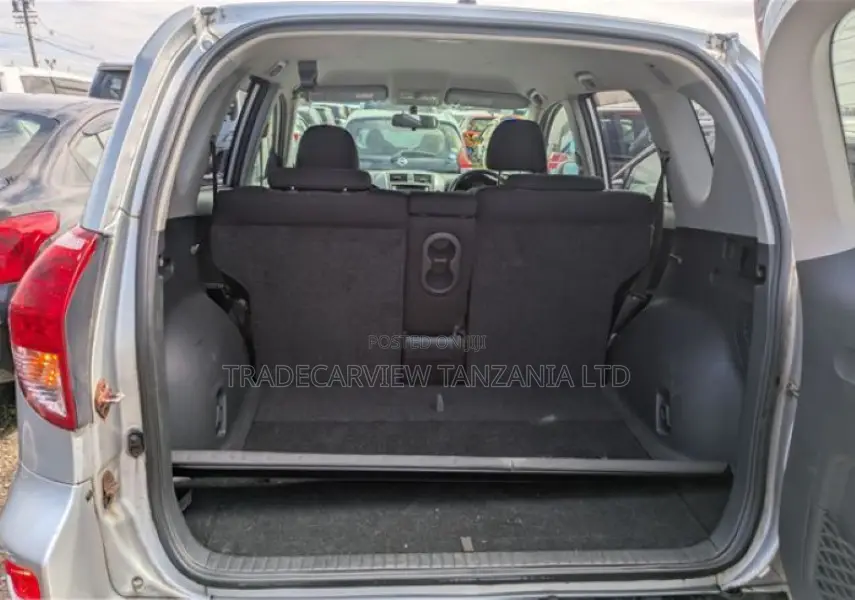 Toyota RAV4 2006 Silver