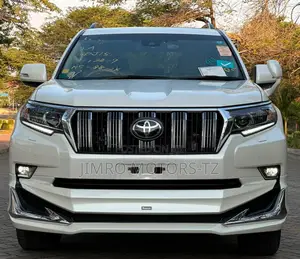Toyota Land Cruiser Prado 2023 White