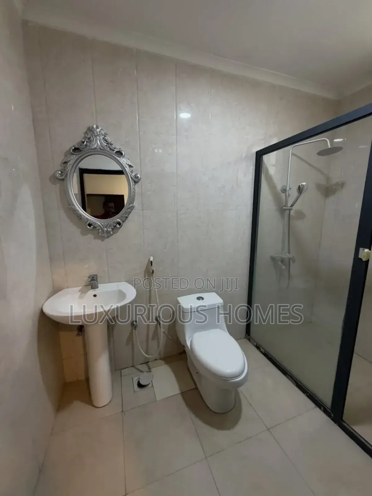 Furnished 2bdrm Apartment in Oyster Bay for rent