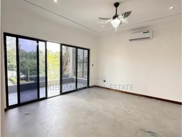 4bdrm Villa in Oyster Bay for rent
