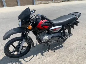 Bajaj Boxer X125 2025 Black