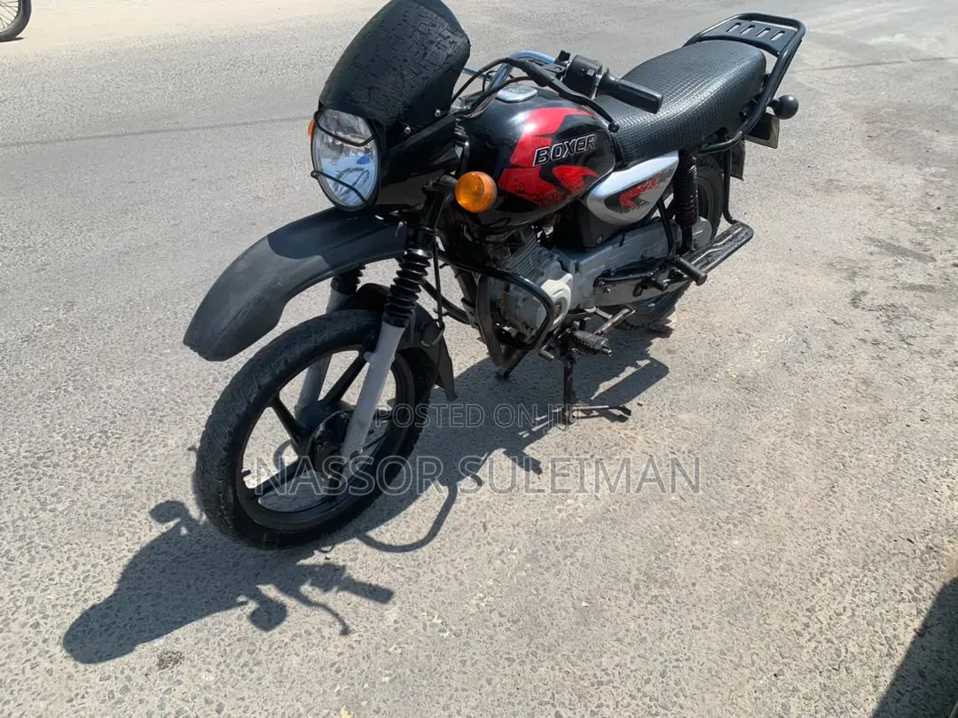 Bajaj Boxer X125 2025 Black