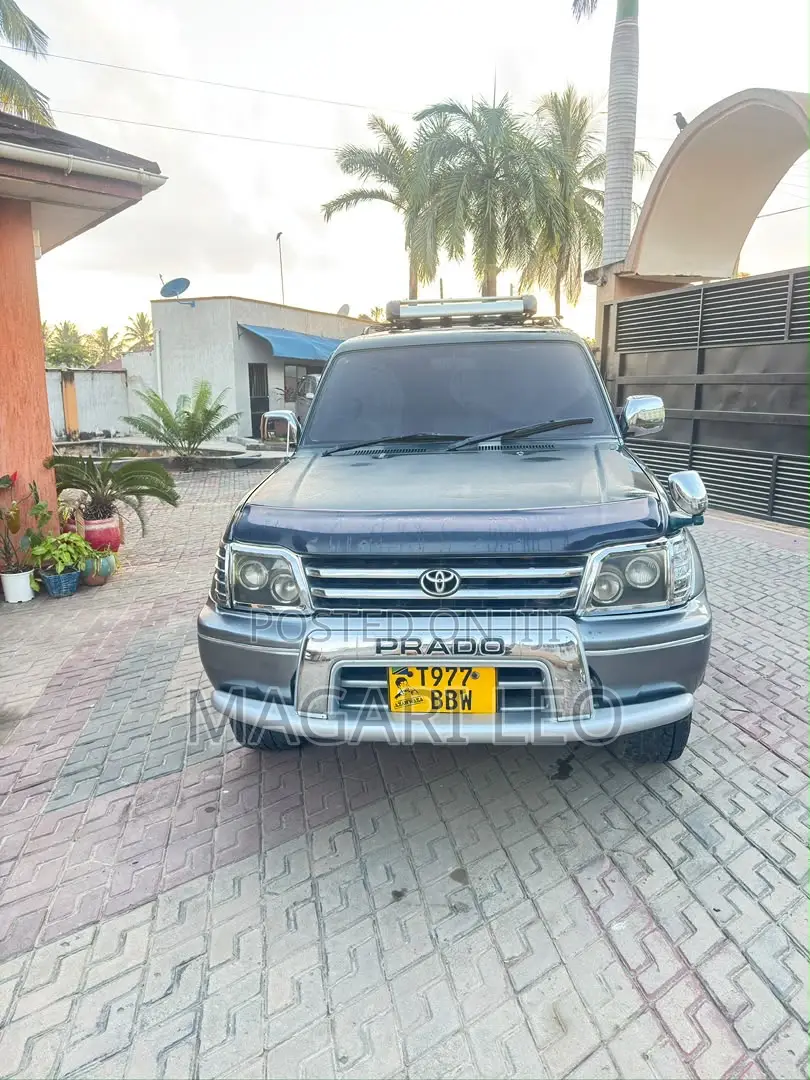 Toyota Land Cruiser Prado 2.7 16V 5dr 2001 Green