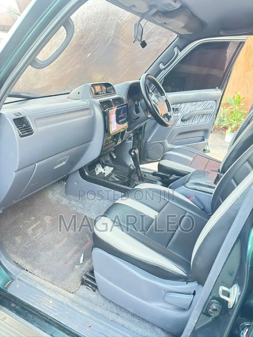 Toyota Land Cruiser Prado 2.7 16V 5dr 2001 Green