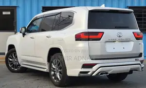 New Toyota Land Cruiser LC300 2023 White