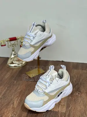 Brand New Dior B22 Style