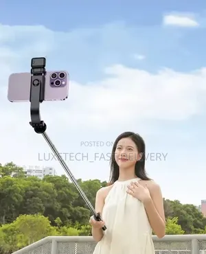 R1s-L 3-in-1 Selfie Stick Tripod for Vlogging and Content Creation