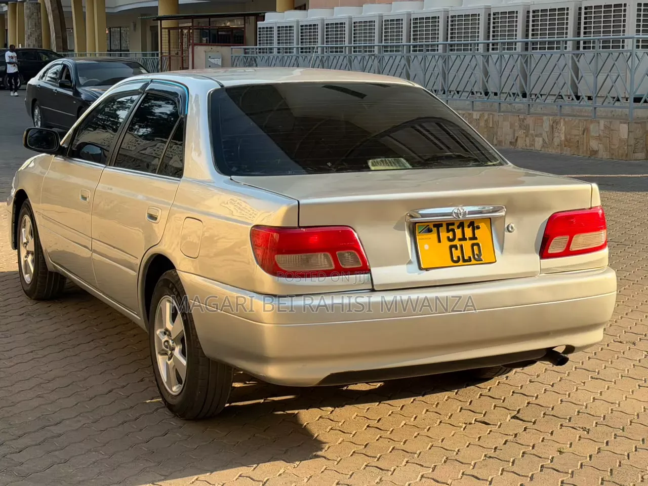 Toyota Carina 2000 Silver