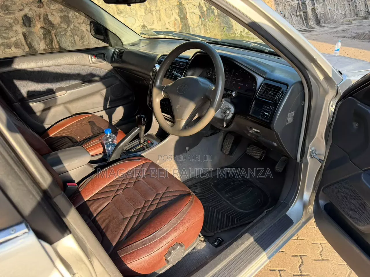 Toyota Carina 2000 Silver