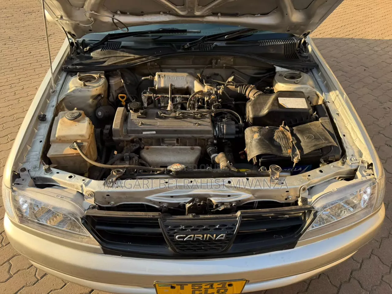 Toyota Carina 2000 Silver