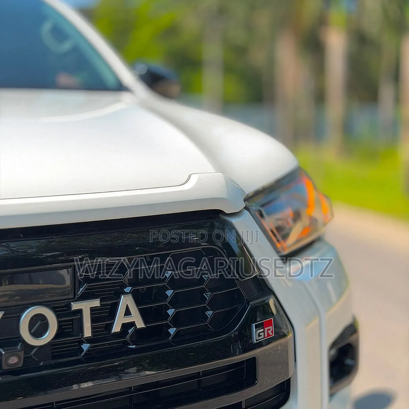 Toyota Hilux 2022 Pearl