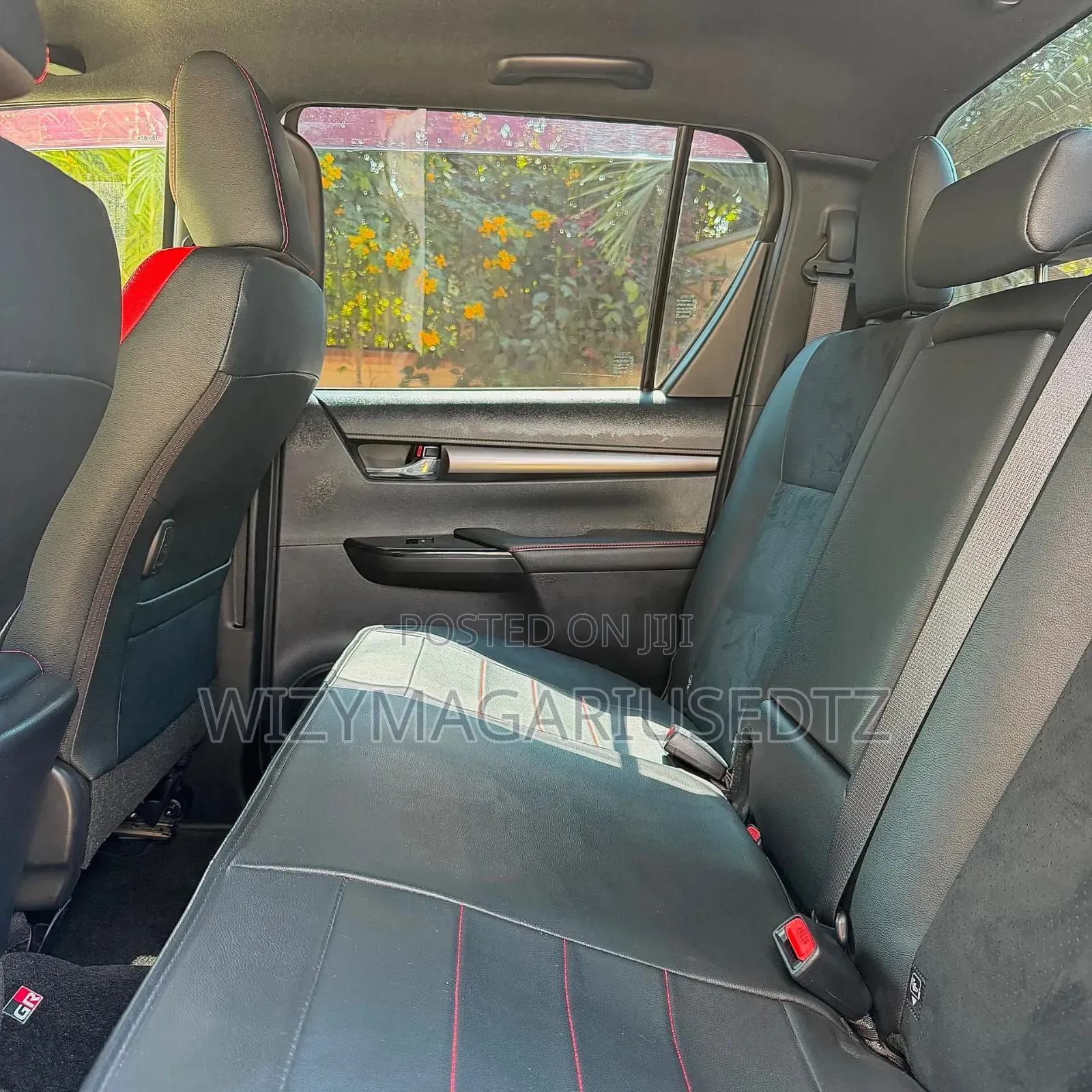 Toyota Hilux 2022 Pearl
