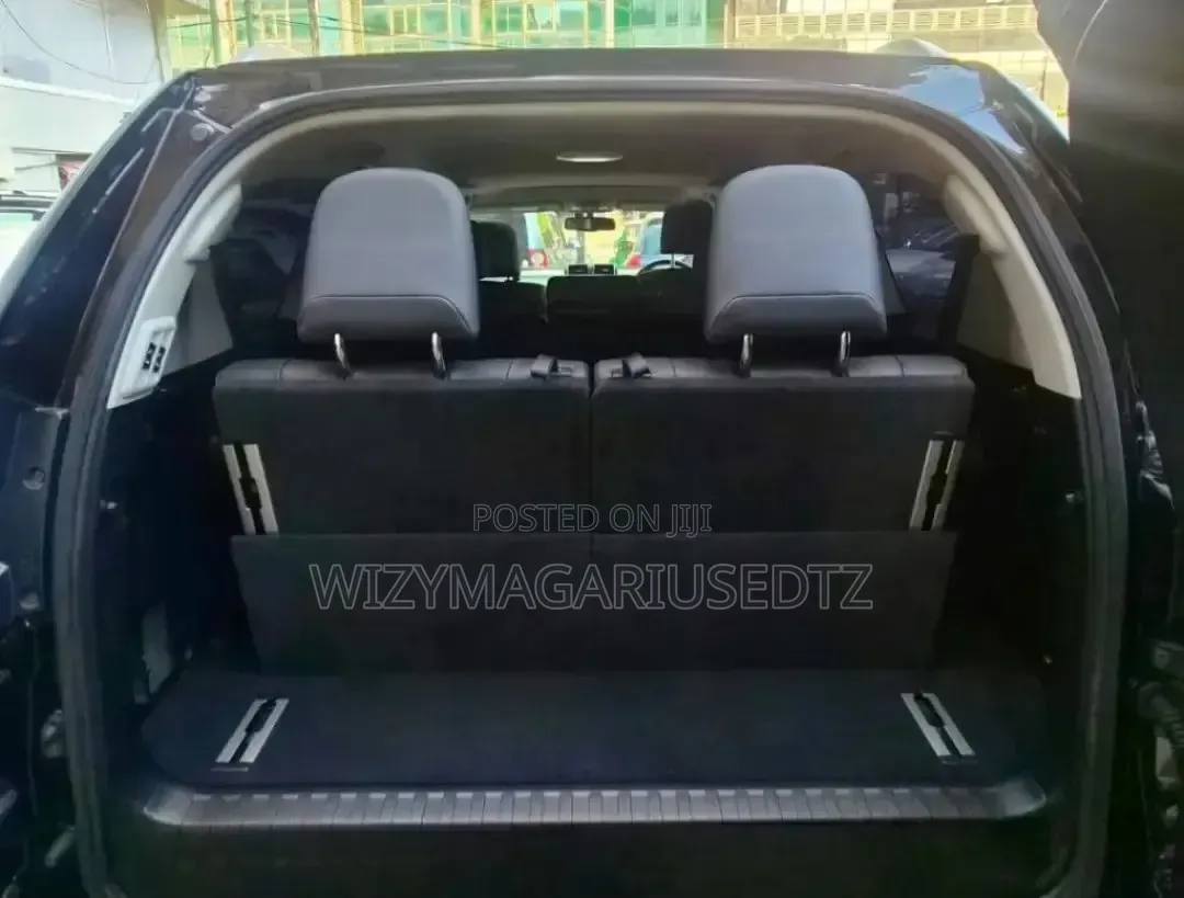 Toyota Land Cruiser Prado 2012 Black