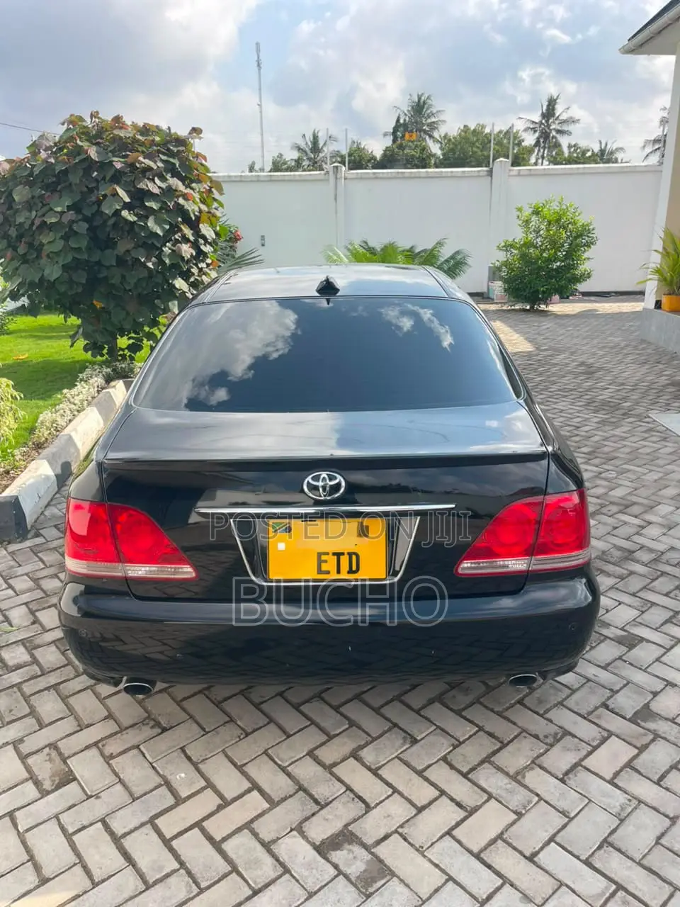 Toyota Crown 2006 Black