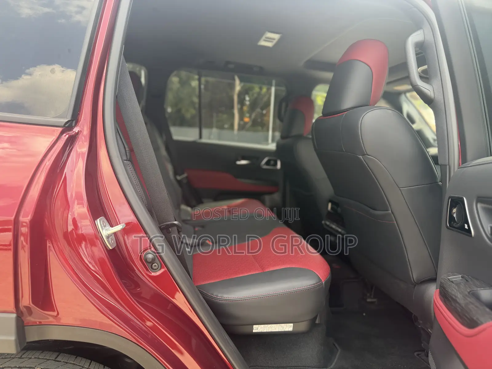 New Toyota Land Cruiser LC300 2023 Red
