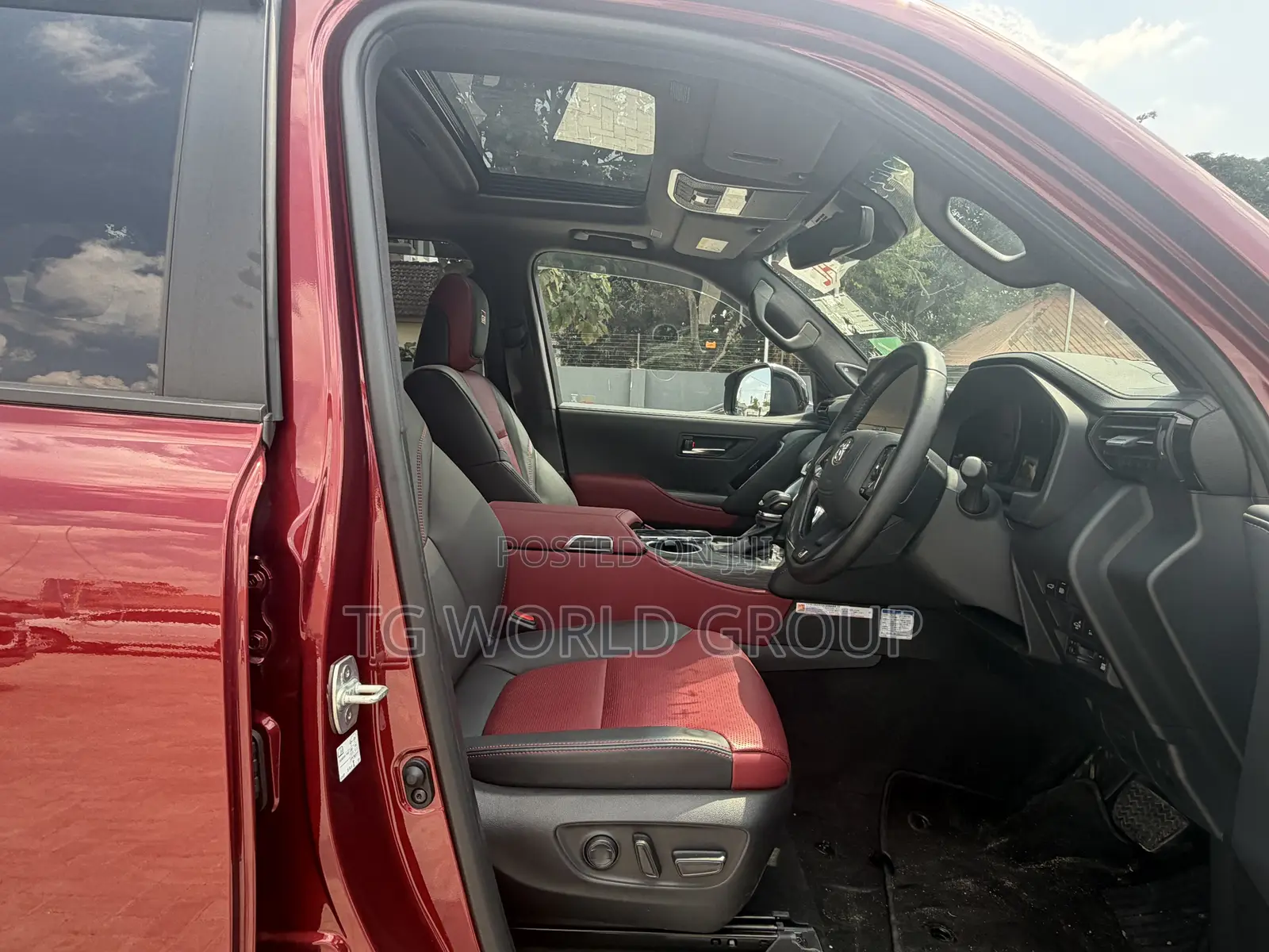 New Toyota Land Cruiser LC300 2023 Red