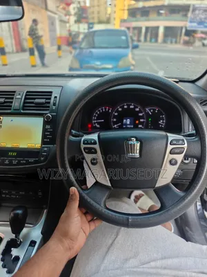 Toyota Crown 2010 Matt Black