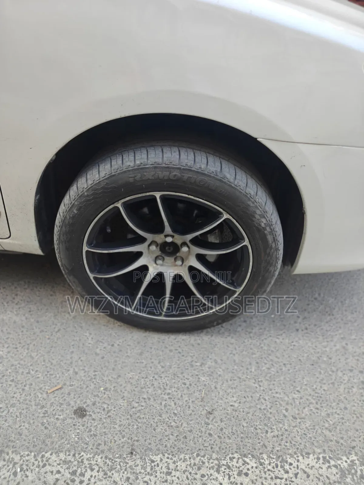 Toyota Premio 2009 Pearl