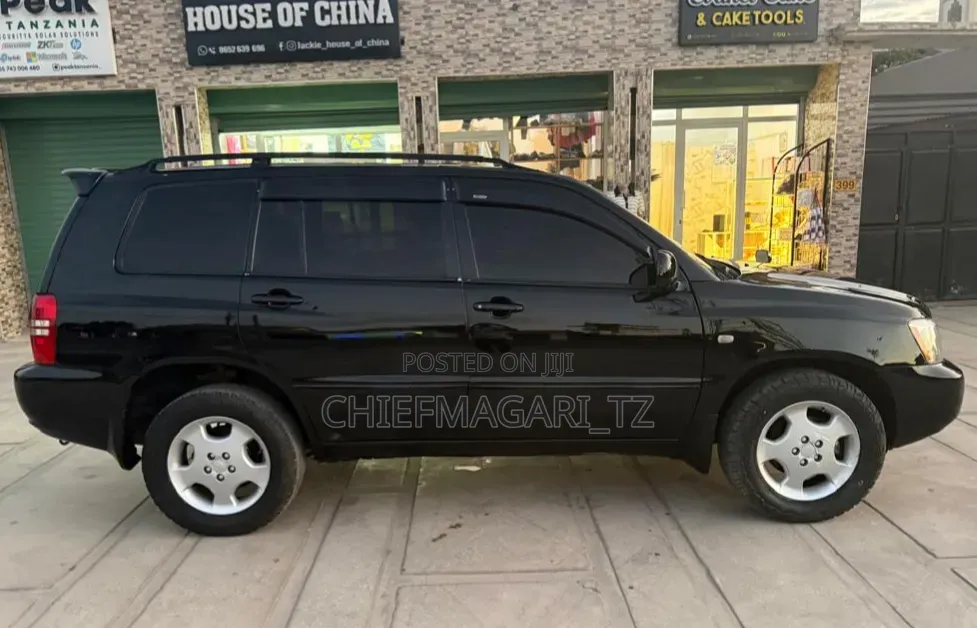Toyota Kluger 2005 Black