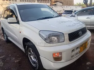 Toyota RAV4 2005 White