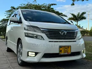 Toyota Vellfire V 2.4 4WD 7-Seater 2008 White