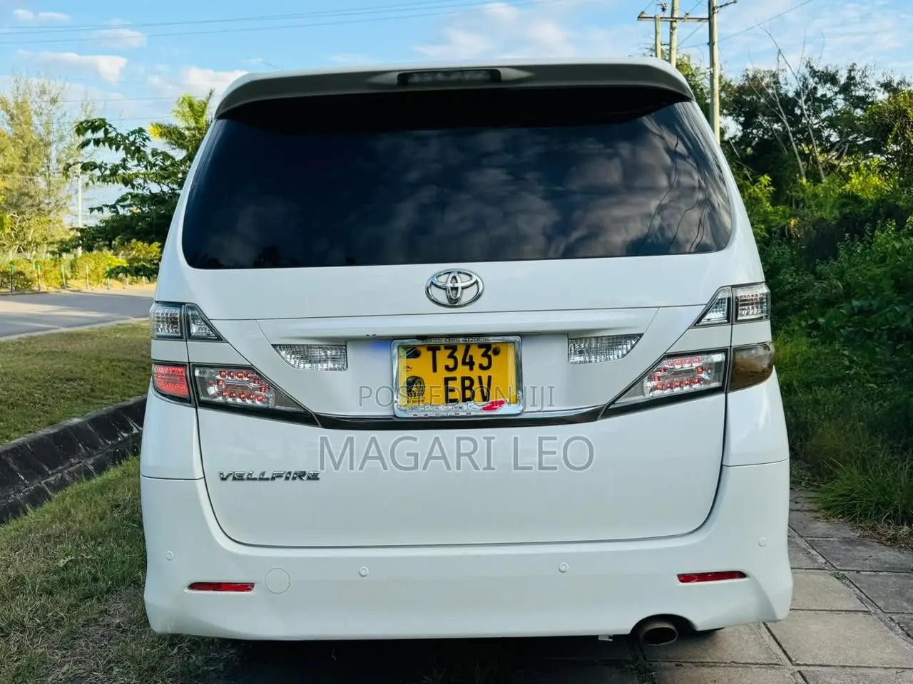 Toyota Vellfire V 2.4 4WD 7-Seater 2008 White