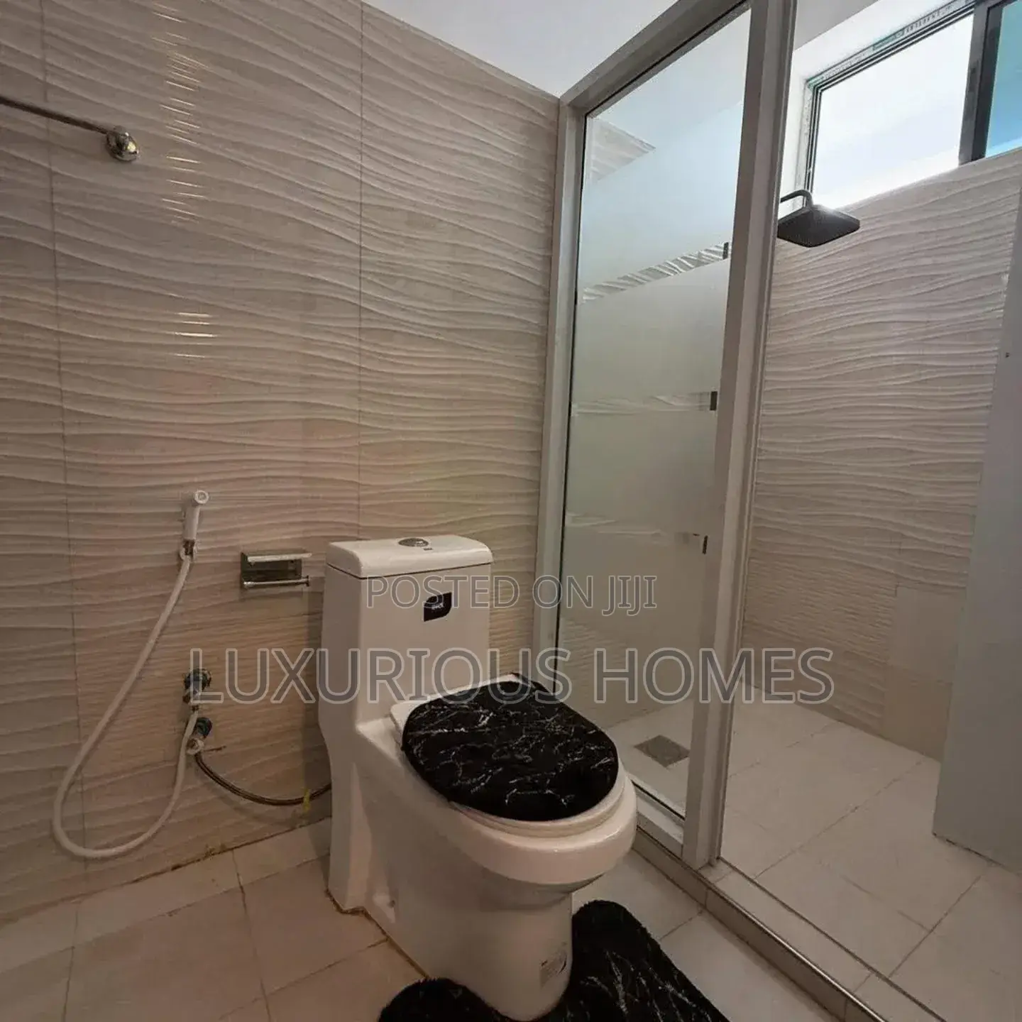Furnished 2bdrm Apartment in Oyster Bay for rent