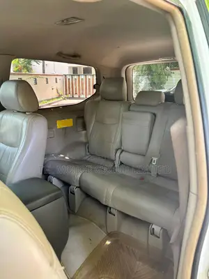 Toyota Land Cruiser Prado 2008 White