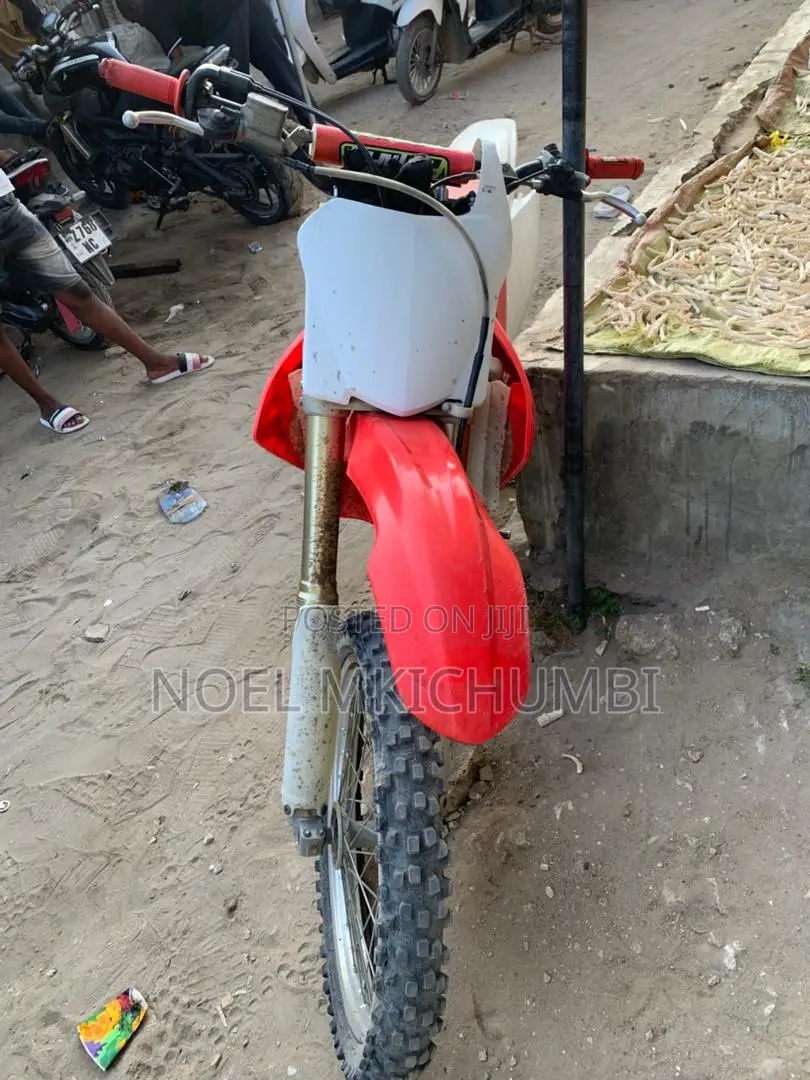 Honda CBX 2009 Red