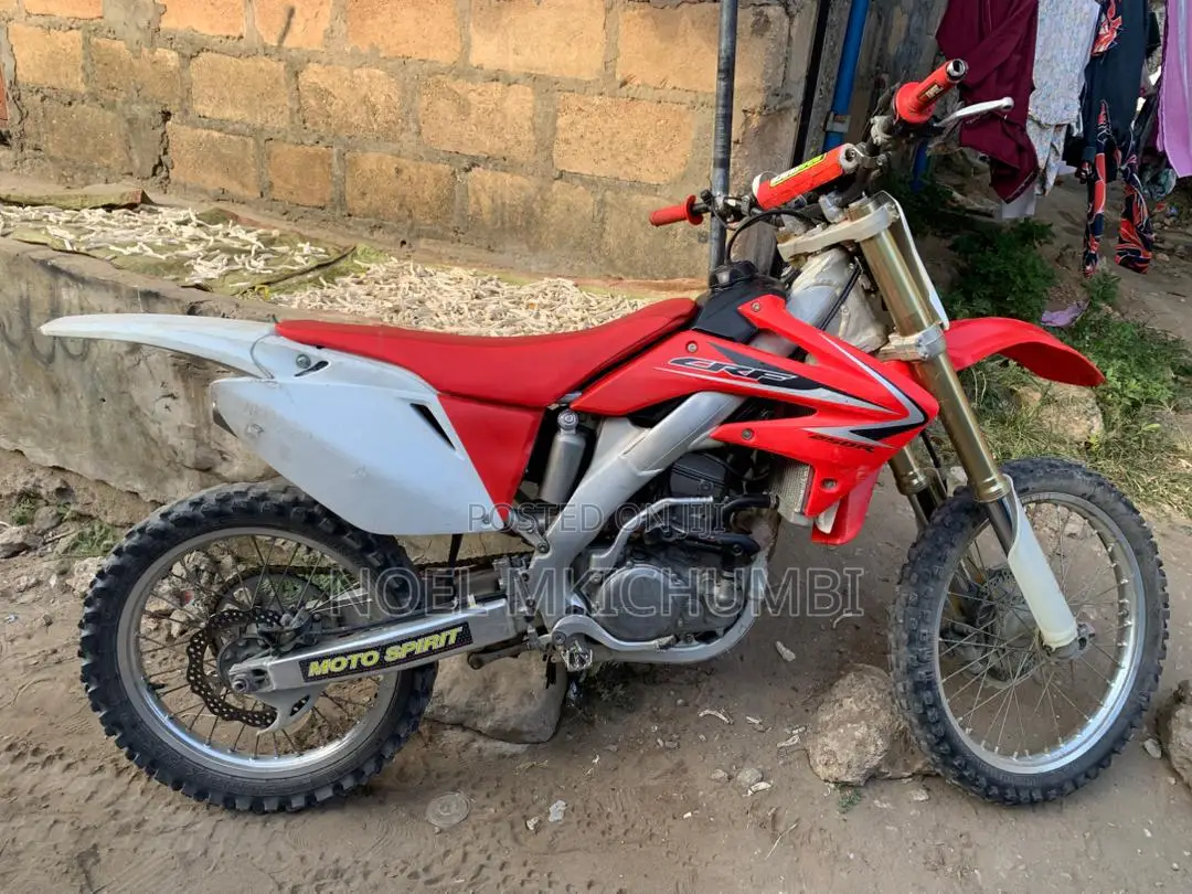 Honda CBX 2009 Red