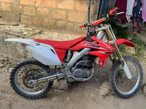 Honda CBX 2009 Red