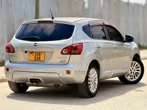Nissan Dualis 2009 Gray