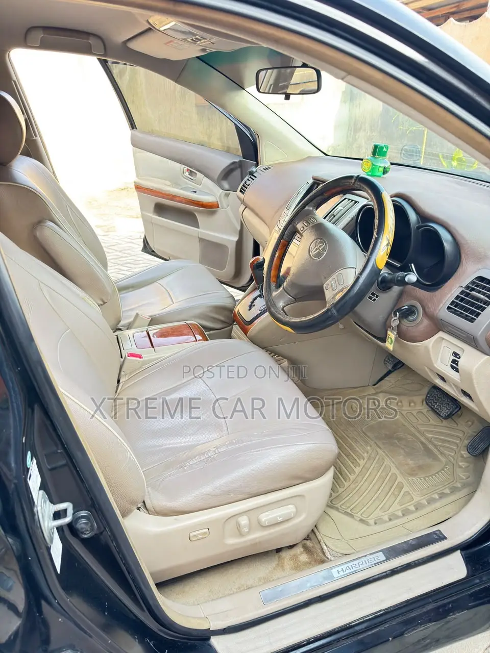 Toyota Harrier 2004 Black