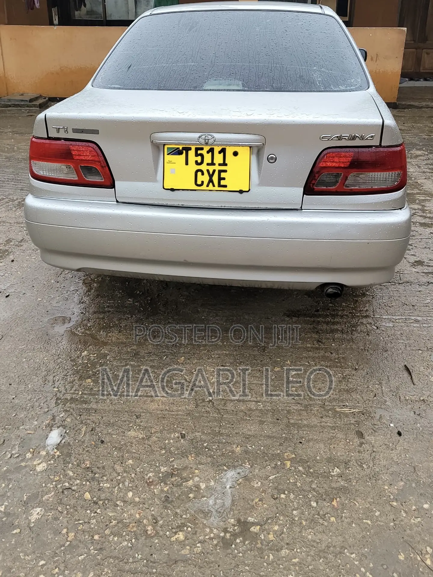 Toyota Carina 1.5 FWD Sedan 2001 Silver