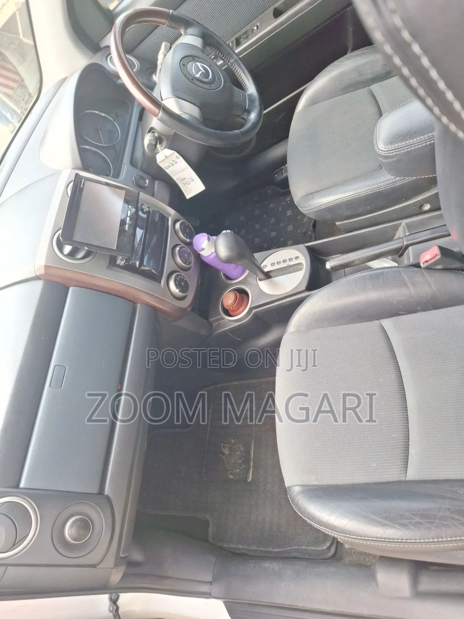 Mazda Verisa 2009 Pearl