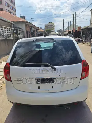 Mazda Verisa 2009 Pearl
