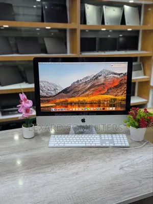 Desktop Computer Apple iMac 4GB Intel Core i5 HDD 500GB