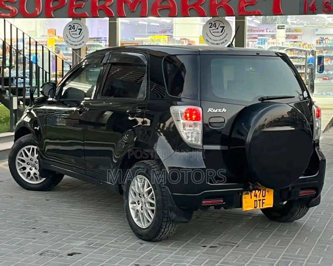 Toyota Rush 2010 Black
