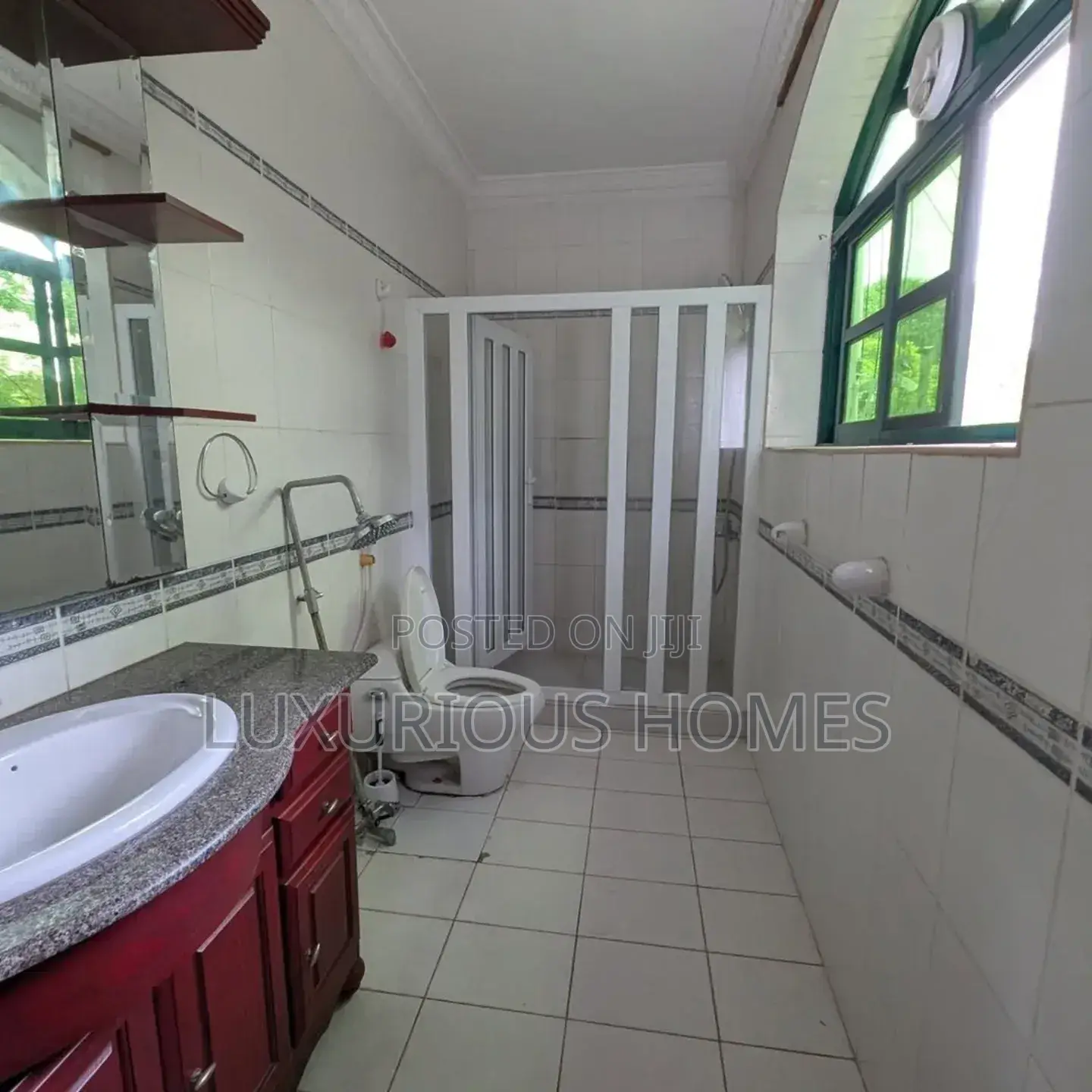 Furnished 4bdrm Villa in Masaki for rent