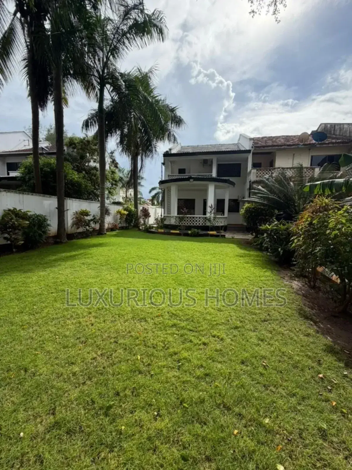 Furnished 4bdrm Villa in Oyster Bay for rent