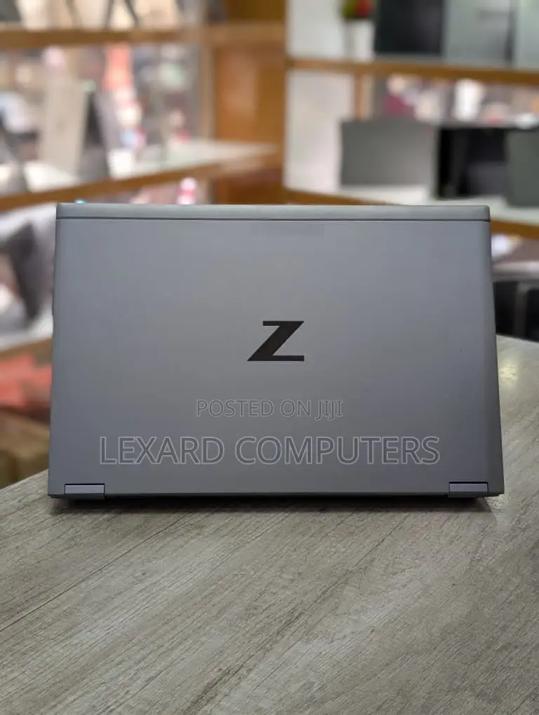 Laptop HP ZBook Fury 15 G8 32GB Intel Core i7 SSD 512GB