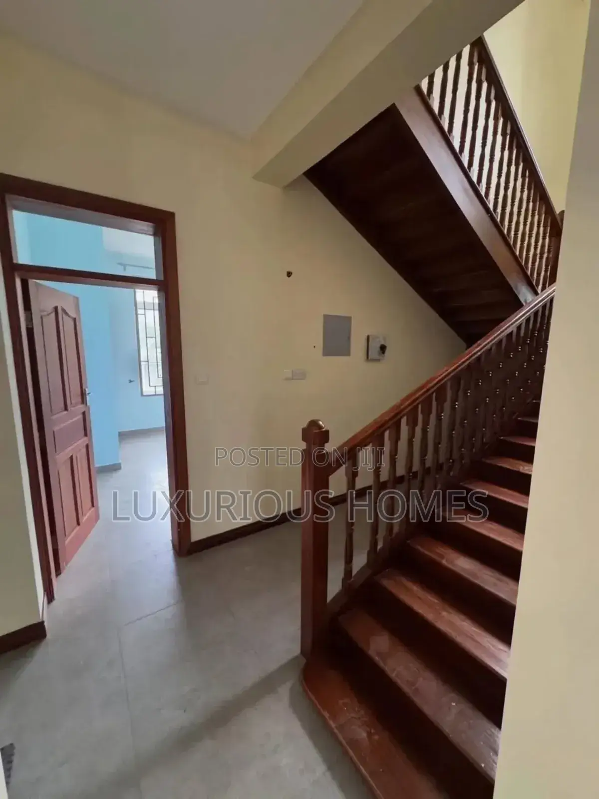 4bdrm House in Ada Estate for rent