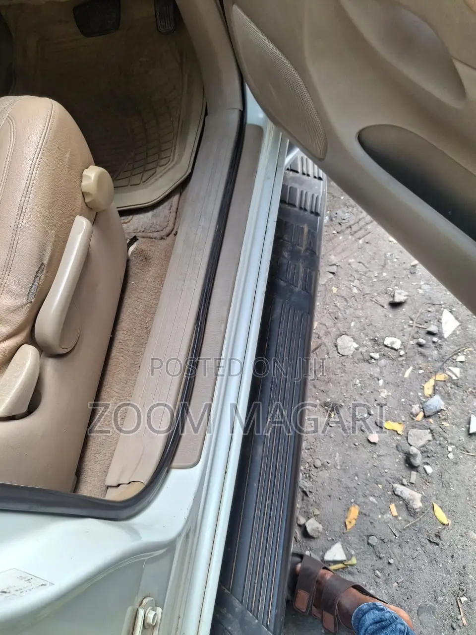 Toyota Land Cruiser Prado 2019 Pearl