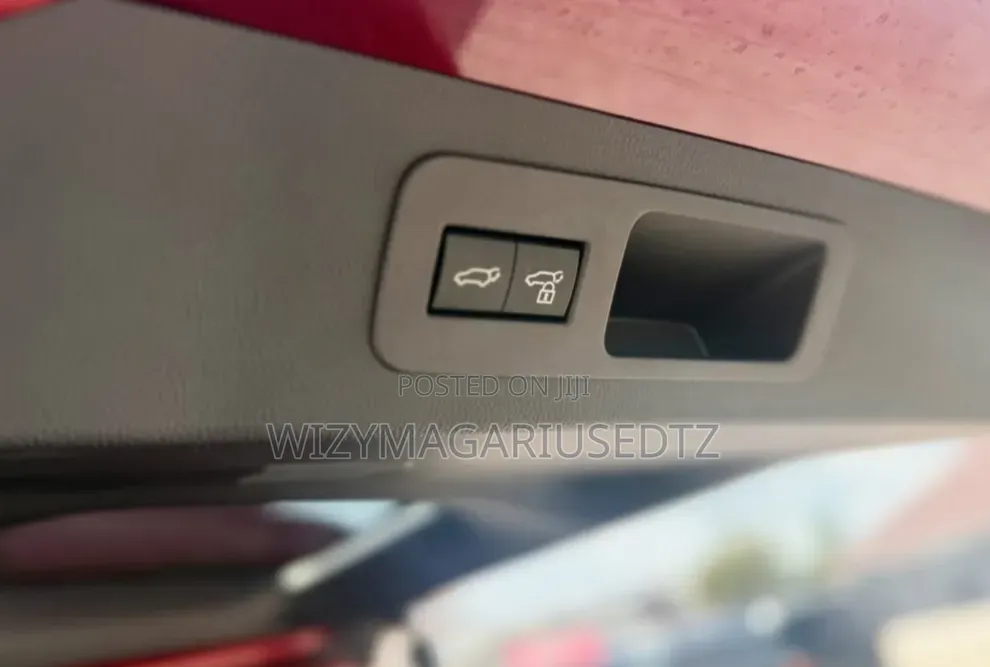 New Toyota Land Cruiser 2025 Red