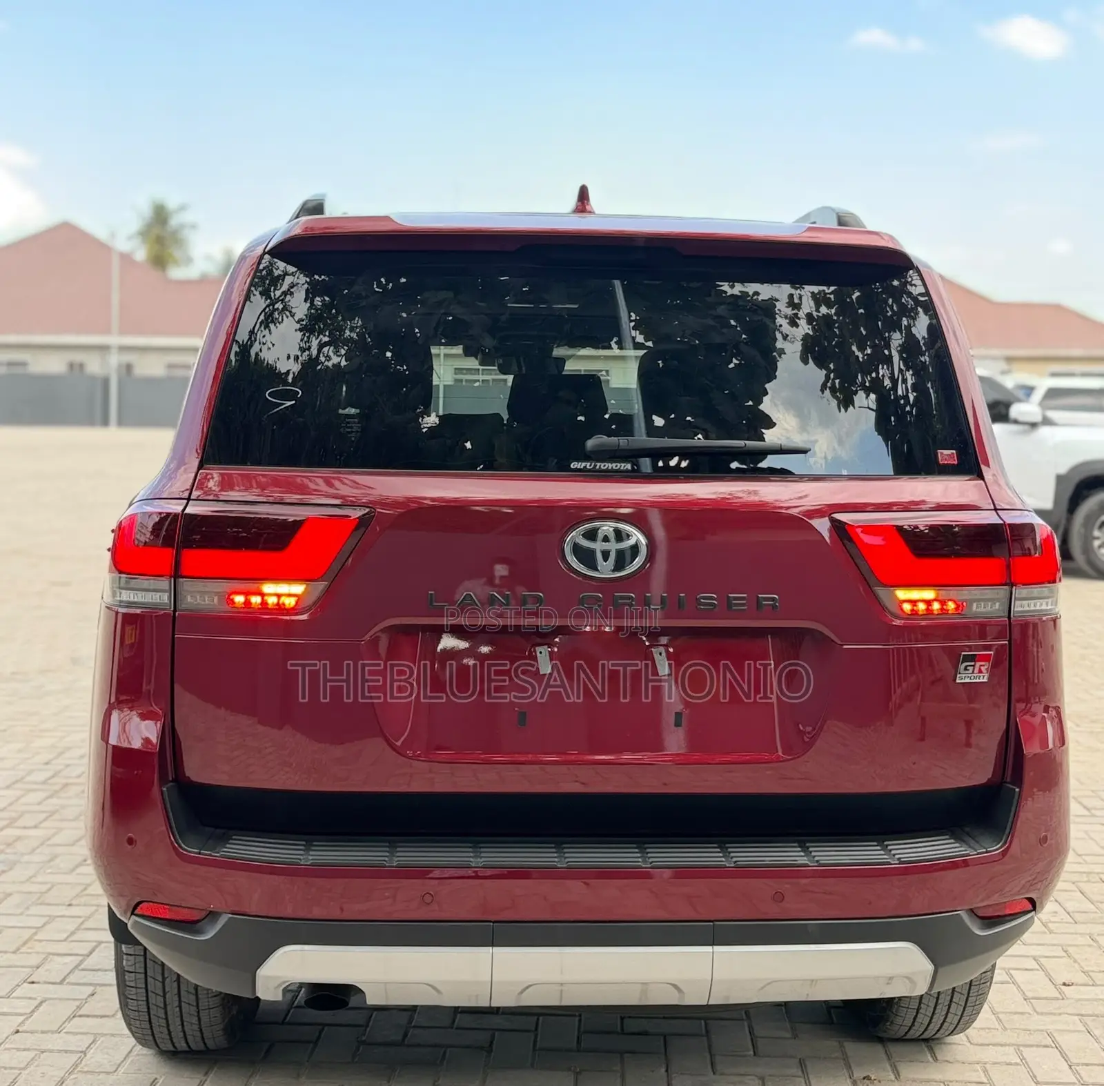 New Toyota Land Cruiser 2025 Red