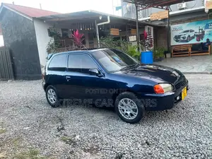 Toyota Starlet 2004 Blue